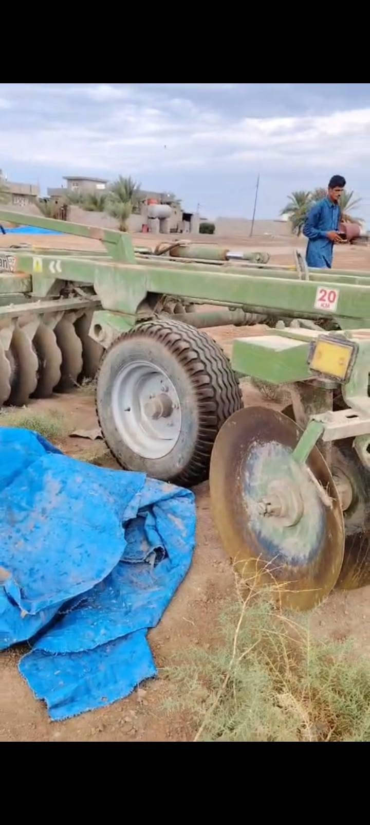 دسك ٢٨ • ناردي تركي • موديل ٢٥