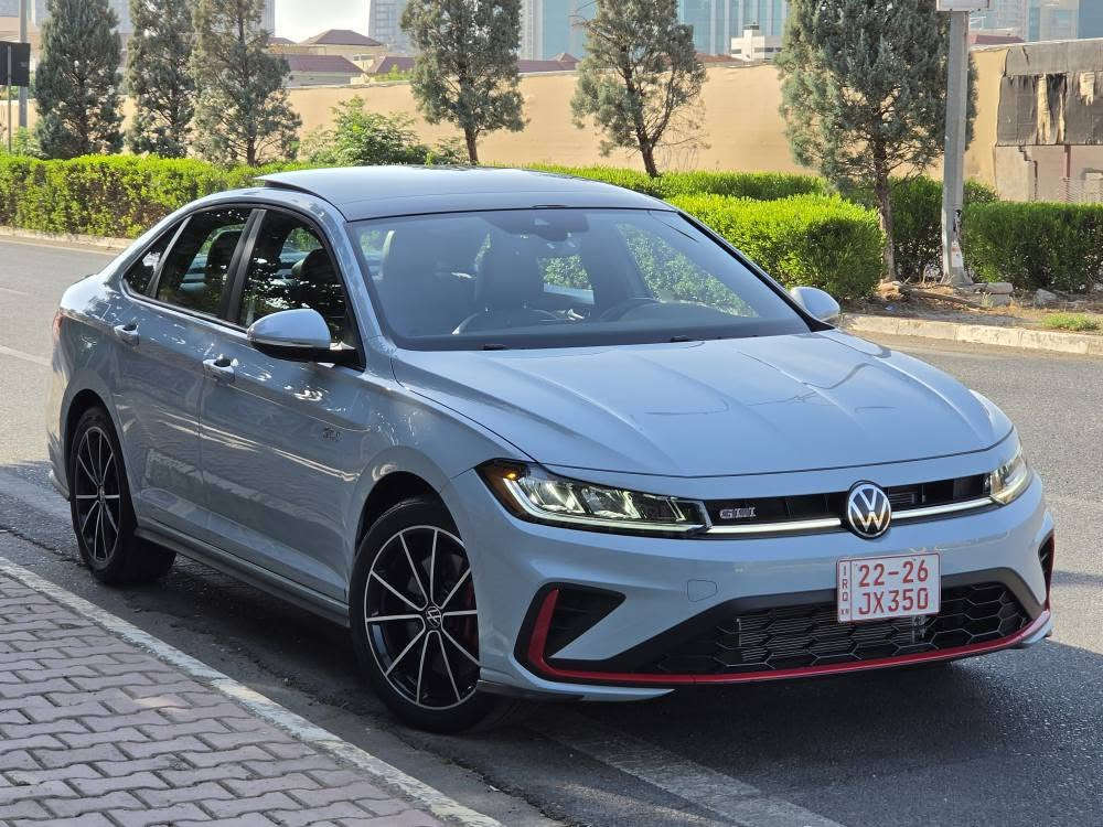 VW Jetta GLI 2025
چیمەنتۆی 
مواسفات قەپات قەپات ئۆتۆبان 
بێ سبوغ بێ تەعدیل هیچی نیە 
رەقەم شاسیم داناوە لە رەسمەکان
٤٠٠٠ کیلۆمەتر چووە حیسابکە سفرە 
سعر 250$
***********
*********** أربيل, العراق
