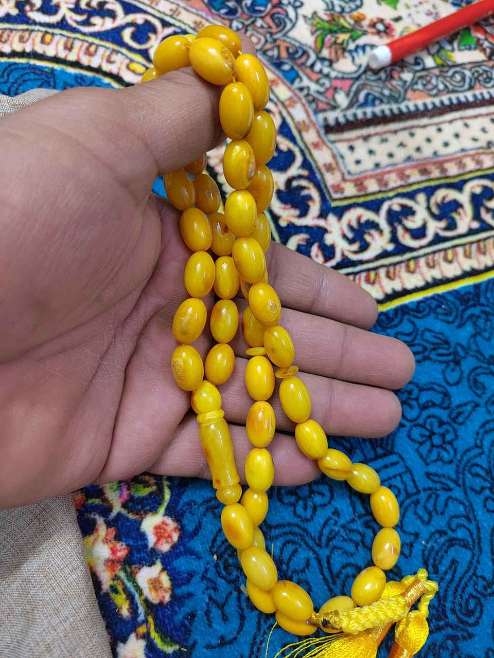 جمال ورقة واحساس الكهرب الحر الطبيعي المغلف خزن .... بوزن 35 غم وقياس مثالي لليد 9×14 ملم .بعدد 45 حبة +3 حبات احتياط مع الكركوشة ....مضمونة من الكبس والمعالجة ... مغلف خزن ... جمال حجر الكهرب الحر ,, للطلب اكتب تم او رساله على الخاص او على واتساب بالرقم *********** ,,,,,,,,,توجد خدمة توصيل والي عندة يصيح بات .... توجد خدمة التوصيل
