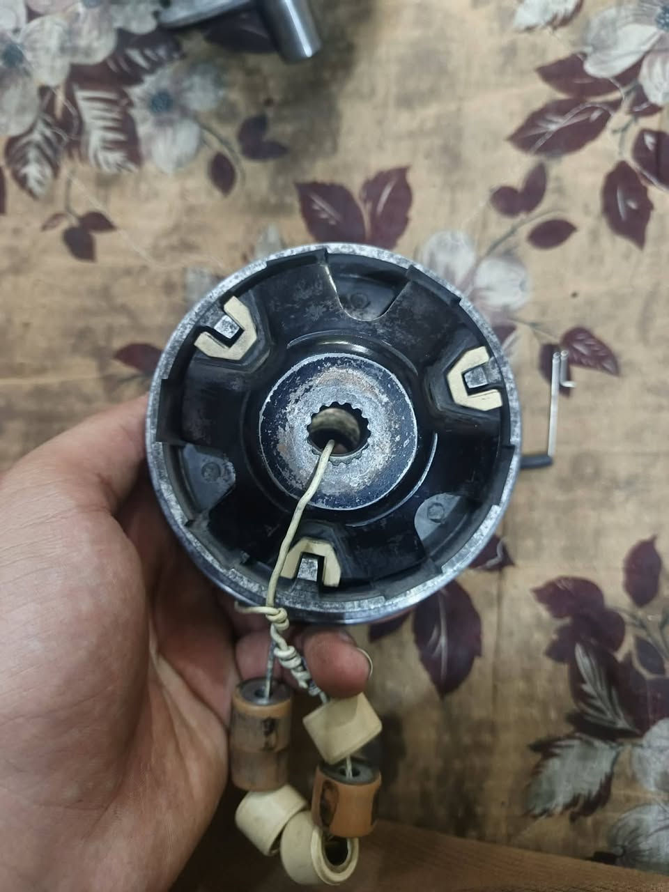 سلام عليكم 
تزويد ماكس 120للبيع فقط
كلجات امامي رياضي عدد 2 كامل هوه والخرز
كلج امامي خرز كبار مال سباق 
كلجات خلفي رياضي تفصيخ 
عدد 2
كشن مال بوليس اصلي مال رمبه 
صالنصه صجميه مال 120عام رمبه 
سيبايه مسح NCYاصليه سعر 
مكاني حله مركز مدينه 
متواجد خاص او واتساب***********

