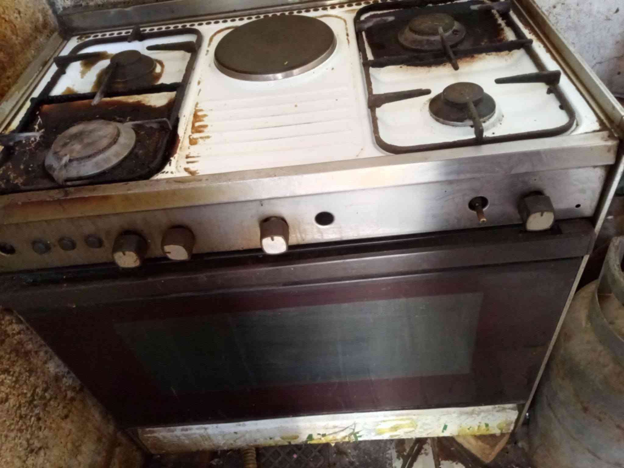 اغراض للبيع
