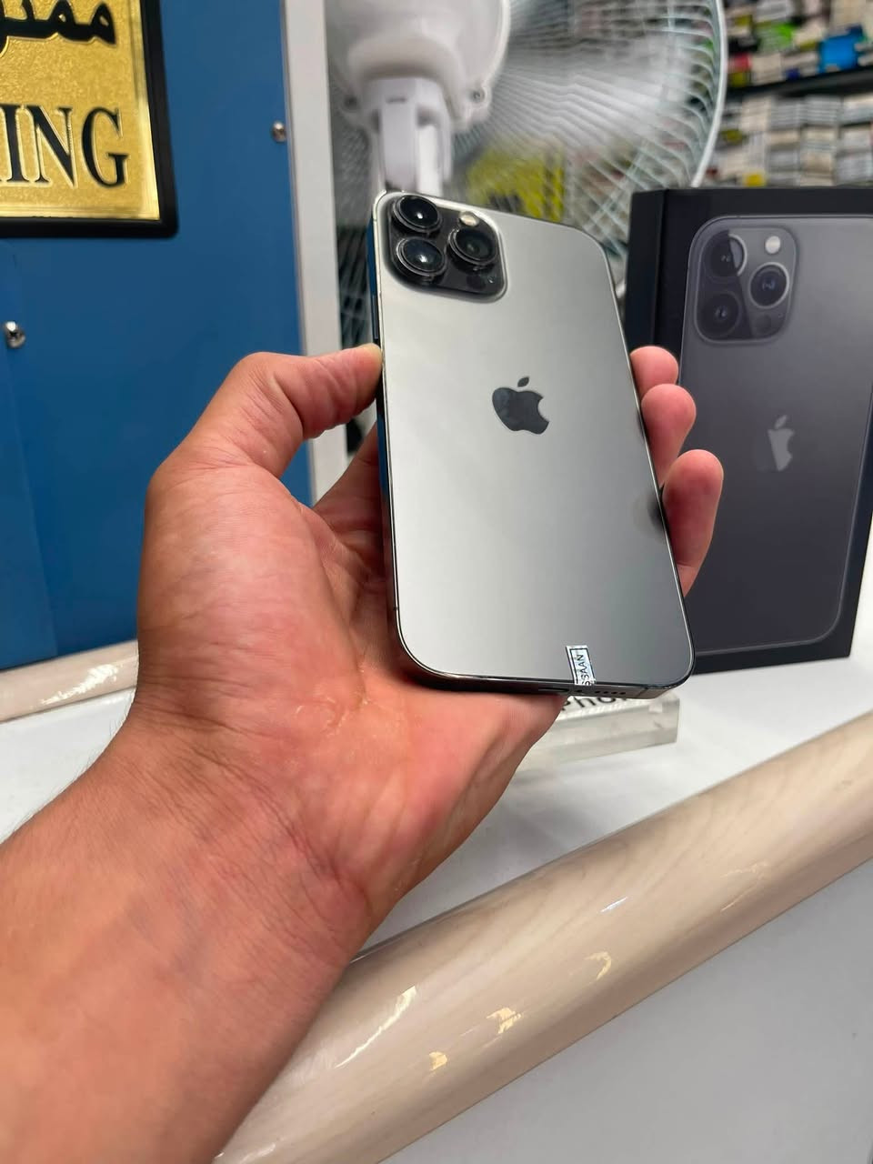 ايفون 13 برو ماكس ذاكرة512🔥بطارية 86🔋
الجهاز ولا غلطة ممبدل بي شي ولا داخل صيانة تفحص وين ميعجك شامل وصل ضمان من المركز في حال وجود اي خلل 
يستبدل الجهاز ب 725الف 🔥
📍بغداد البياع شارع 20 اسم المحل سنتر البياع للهواتف 
***********📲
