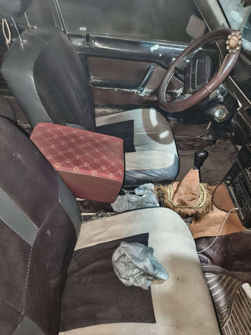 السلام عليكم
مكلف بل نشر
سوبر موديل85
رقم دولي تريد تحويل تريد وكالة
كير ومحرك شرط الباقي شوف العين
السعر 35وبيها مجال قليل
الاتصال
***********
