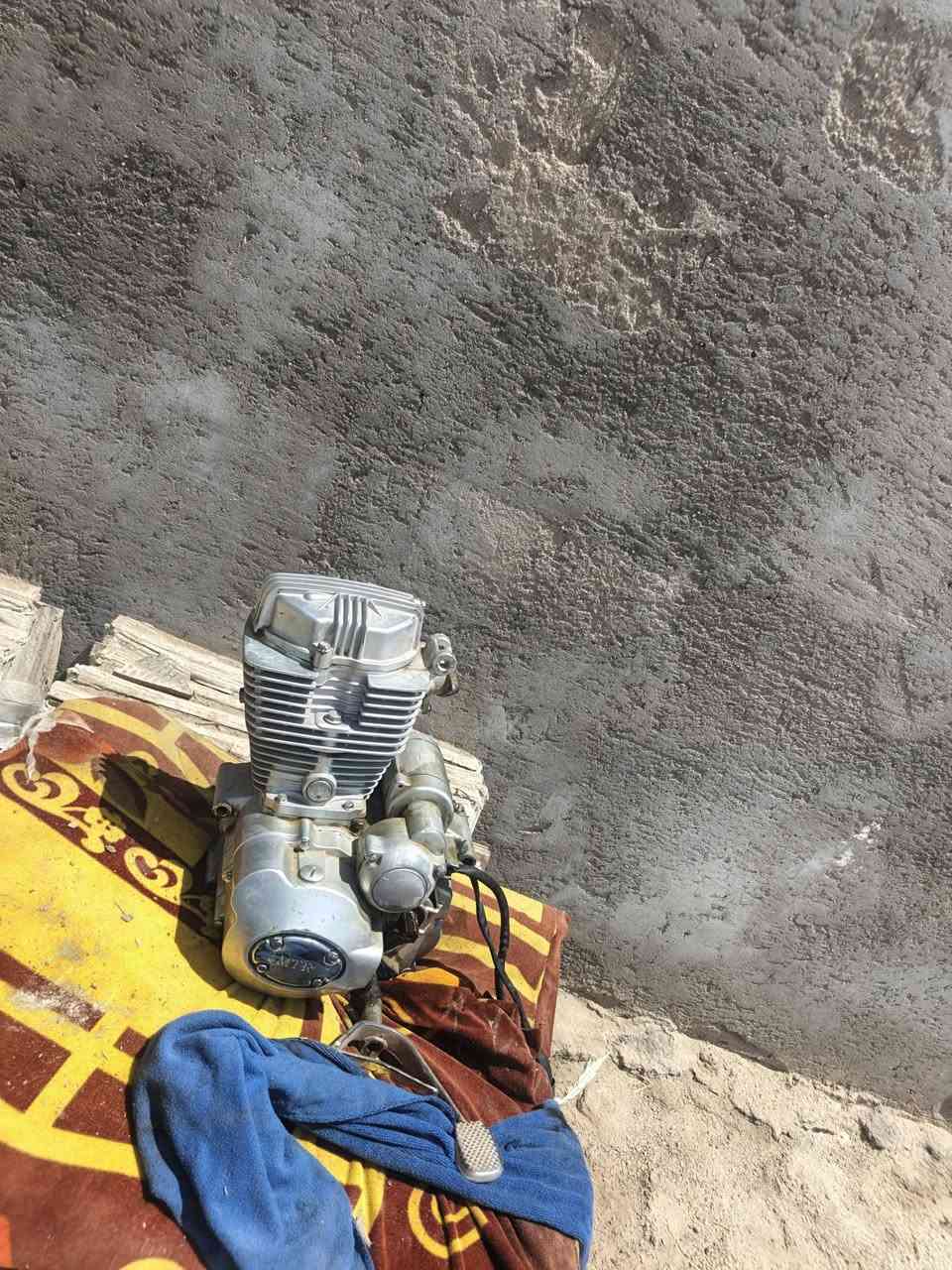 سلام عليكم محرك ستوته امتيار
عطل بي ولفات فقط ما مفتوح شرط مكان سوك شيوخ 
*********** تصل وبيك خير وتدلل سعر 90بيه مجال
