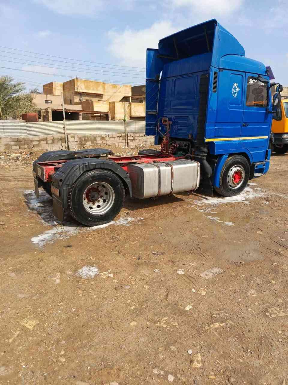 راس تريله صهريج رقم أنبار
سياره جديده كامله بس جيب صهريج شتغل 
سعر 180 بيه مجال كفاله من جميع نواحي
***********
العنوان بغداد 

+964 772 321 0967
مكلف بل نشر غير متواجد عل نت
