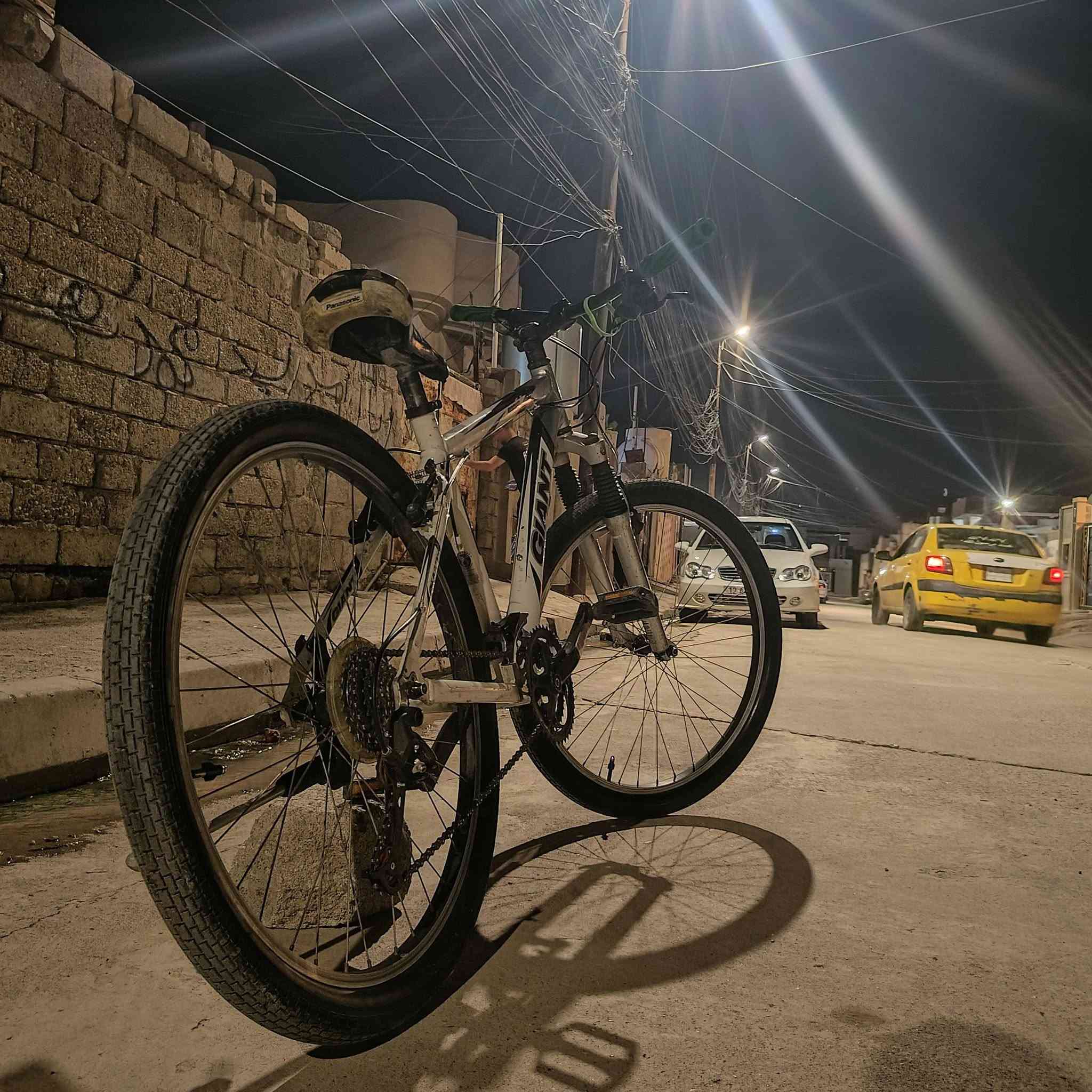 سلام عليكم شلونكم شباب دراجه جينت للبيع لشه عاليه السعر 230 وبي مجال 👍🏽 رقم *********** مستعجل مكاني موصل حي الانتصار شارف 60 👍🏽
