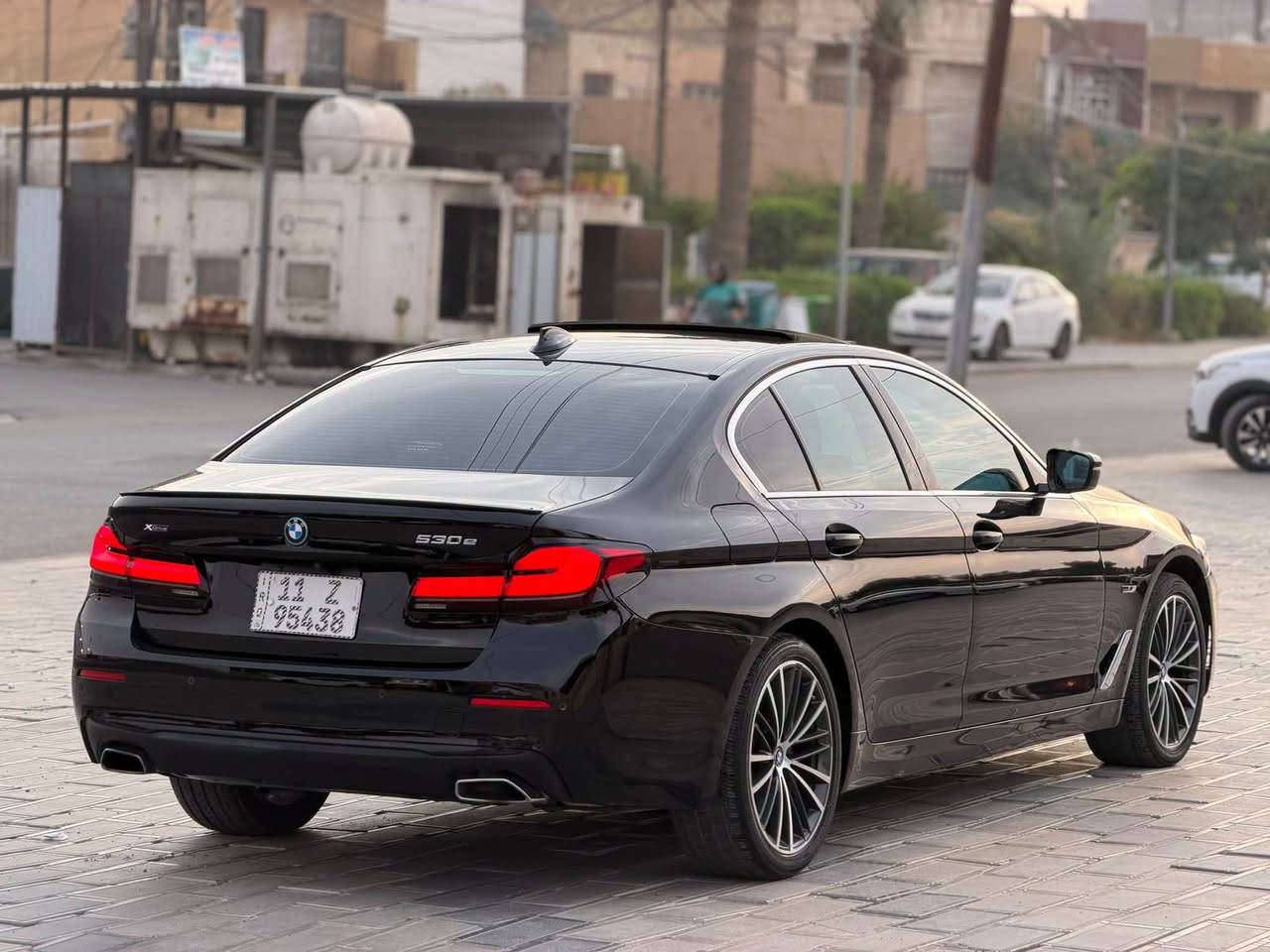 بي ام 530E • هايبرد • مرقم بغداد