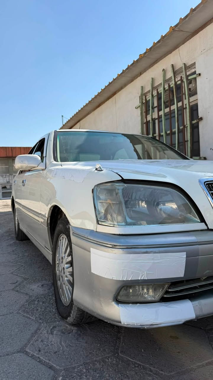 مەلیکەی موس ٣٨ گەڵا
مەلیکەی موس ٣٨ گەڵا
مەلیکەی موس 
دیفۆری بچوک 171 
کۆد و بارکۆدی پێوەیە 
پێشەوە لای سایەقی دەعمە 
پێش و دوا کریستاڵ و پەردە و چوار کوشن کارەبا 
***********
