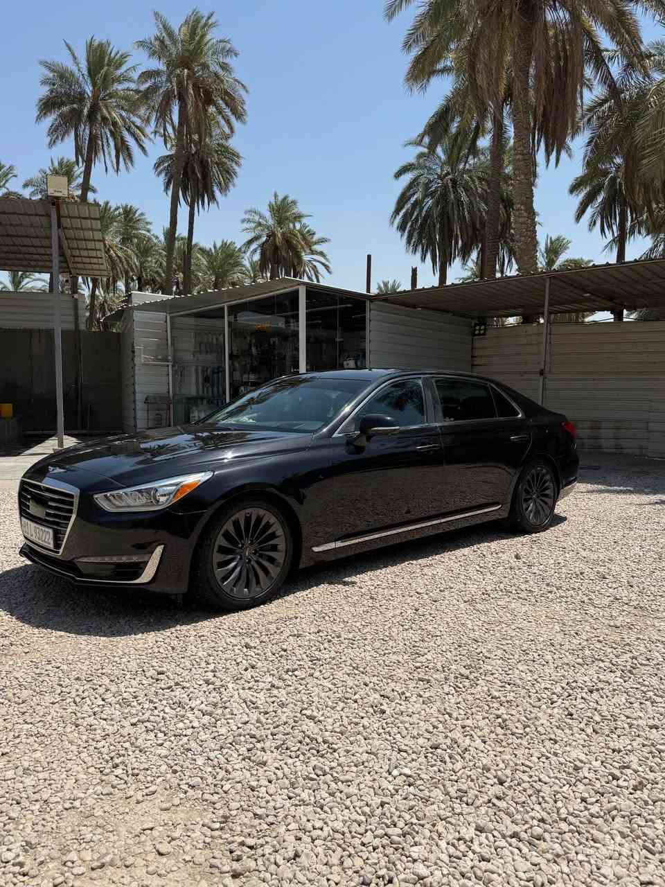 السلام عليكم 
G90 موديل 18 مكينة 5000 السيارة فول مواصفات 1/1 من كامرات ورادارات وتحديد مسار شاشات خلفية تحكمات خلفي وامامي جاهزة  من كل النواحي ماشية  77 ميل رقم بغداد مميز  بـ اسمي تحويل ثاني يوم  حادثها جاملغ عكس السايق والبنيد ومبدلات نفس اللون وبيها كلير امريكا بالصفحة مال الحادث بدون اي معجون مكفولة  من اي معجوون والسيارة احلى من الصور مكان السيارة بالحلة  ( بالمركز) 
السعر 229 ورقة وبيها مجال بسيط وماكو هيج سعر ع هيج نظافة للاستفسار 
***********
*********** حلة, بابل
