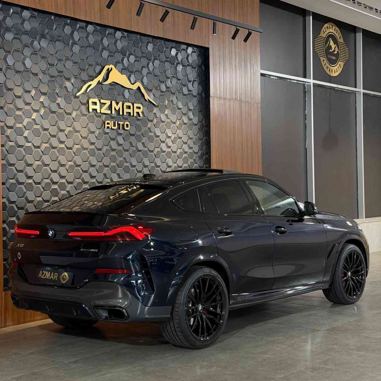 BMW x6 M Pro Package (2025) 🇩🇪
فول الفول مواصفات

لون مميز دارك بلو و داخل قهوائي🔥

ناضور و داخل قهوائي و فول الفول
 مواصفات اعلى فئة ، بانوراما ، لايتات ليد وادپتڤ و ليزر ، صندوق كهرباء وفتح واغلاق بحاسة القدم ، دخول ذكي جميع الابواب مع فتح واغلاق ذاتي عند الابتعاد والاقتراب ، تبريد امامي وخلفي منفصل  ، مقاعد جلد وتدفئة وتبريد ، كشنات مساج، كشنات وستيرن كهرباء وميموري الجهتين ، داتاشو ، اربع كاميرات ٣٦٠ ، رادارات امامية وخلفية وجانبية بالمري  ، مانع اصطدام ومانع خروج عن المسار ، سماعات هارمان كاردون اكثر من رائع  ، عدة وضعيات قيادة حسب الطرق ، دفع رباعي فور ويل ، ومواصفات اخرى كثيرة جدا جدا معروفة وغير معروفة

السيارة مكفول كفالة عامة من كلشي 🔥

للاستفسار : ***********
العنوان : السليمانية المعارض الجديدة شركة ازمر اوتو معرض رقم ٣٤

