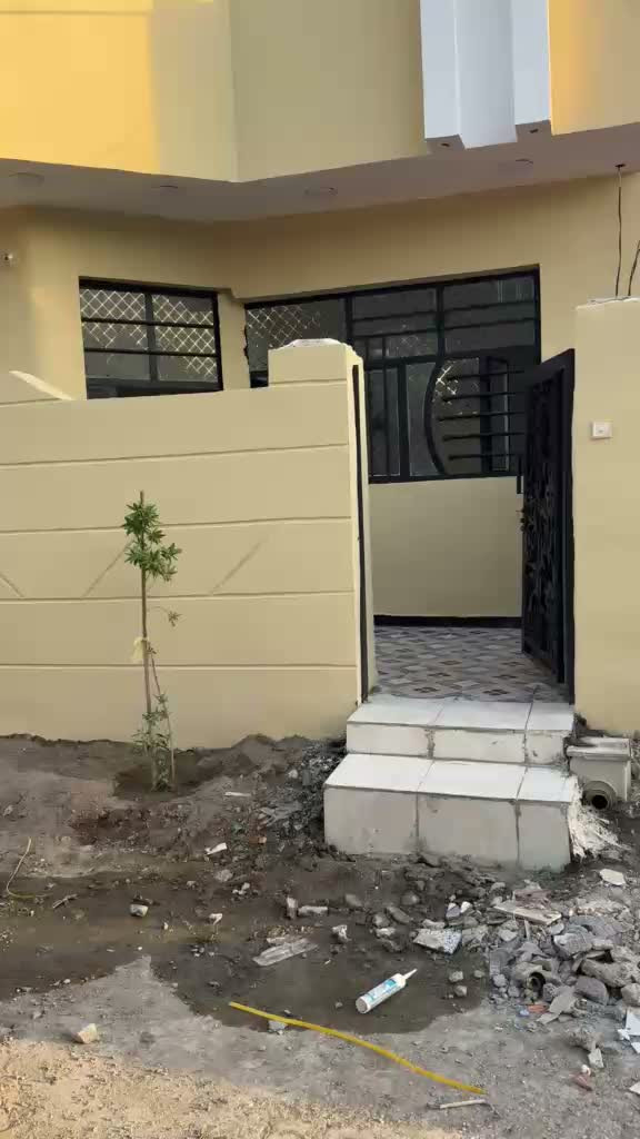 بيت للبيع مساحة 100متر طابو زراعي سند 25 طابق واحد  عنوان البيت ديالى بعقوبة ام العظام مدخل غسل وتشحيم الاوائل للمعلومات مراجعة مكتبنا الكائن في بعقوبة ام العظام الشارع العام او الاتصال على الارقام الظاهرة ***********
***********

