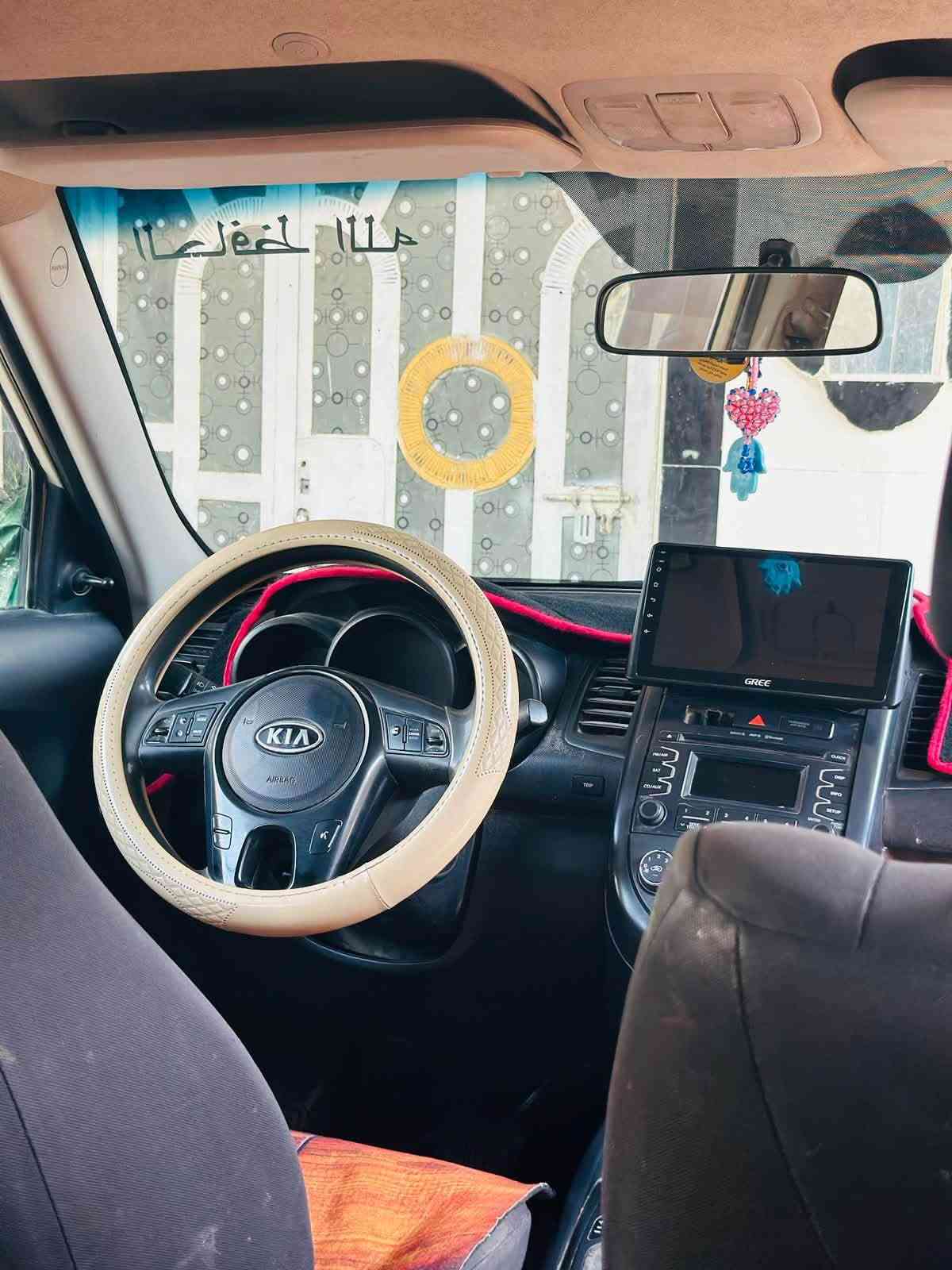 صول. 2012 امريكي.  سياره جاهزه بس عوزها ترتيب بيها جاملغ خلفي صبغ شي قليل. جاهززه مكينه كير حداديه كله جديد  تايرات. جديده. رقم بابل بااسمي سنويه جديده. وحادثها من امريكا جاملغ وبنيد مكينه 1600 سعر 75وبي مجال. ***********
