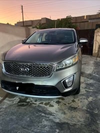 KIA SORNTO المحرك  2.4   أمريكي  ماشيه 109 ميل  بيه تلث قطع  للاستفسار...
