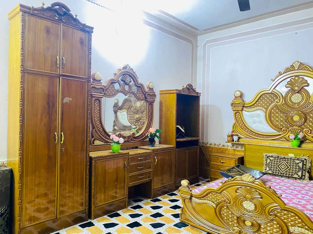 غرفه نوم عراقيه • درجة اولى • الرمانه يم الجسر