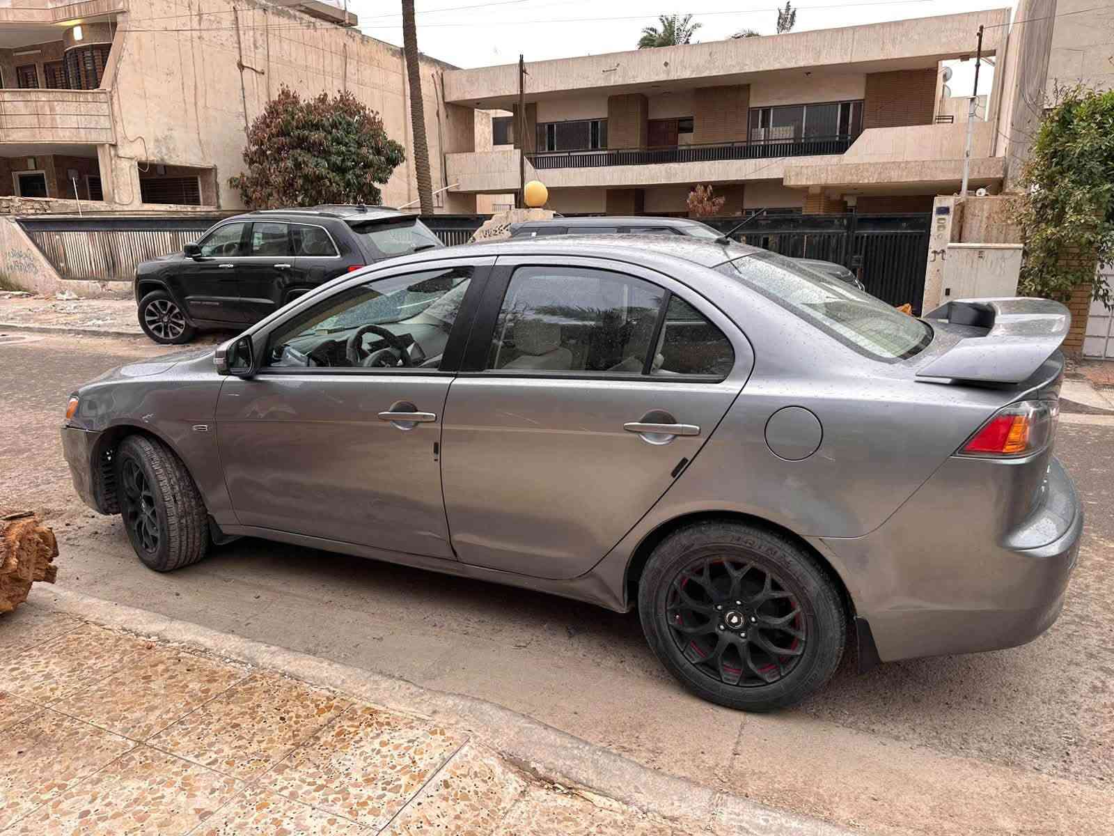لانسر قرش • ٢٠١٦ • ٦٨٠٠٠ كم