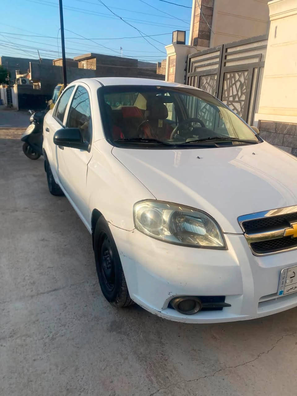 اوبترا
محرك 1400

ماشيه 185

السياره مثل ماموضح بالصور 

كير وميكنه مكفول 

السعر 75 وبيها مجال بسيط 

مكاني بغداد

***********

***********
