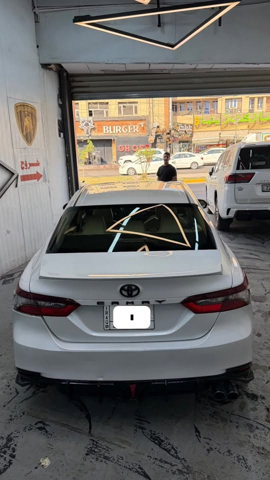 𝗧𝗢𝗬𝗢𝗧𝗔 𝗖𝗔𝗠𝗥𝗬 𝟮𝟬𝟮𝟮
𝗚𝗟𝗘
عبد اللطيف جميل | خليجي | بانزين
𝗠𝗜𝗟𝗘𝗔𝗚𝗘  —  𝟱𝟮,𝟬𝟬𝟬 𝗞𝗠
𝗦𝗣𝗘𝗖 — 𝗚𝗟𝗘 فول مواصفات
𝗖𝗢𝗟𝗢𝗥 —ابيض
𝗙𝗘𝗔𝗧𝗨𝗥𝗘𝗦
• جام كهرباء
• حساسات
• كاميرا خلفية
• بردة خلفية
• كشنات جلد بلادي
• شاحن لاسلكي
• مري شفط
• بصمة أبواب
• إنارة داخلية محيطية بلادية
• صبغ ويالة أسود لامع
𝗖𝗢𝗡𝗗𝗜𝗧𝗜𝗢𝗡
• البنيد صبغ حار
• الجاملغ الخلفي صبغ حار
• الجاملغ الأمامي الأيسر بيه طخة، وترجع بارد أو 𝗣𝗗𝗥
• الجاملغ الخلفي خلف السكن بيه طخة، وترجع بارد أو 𝗣𝗗𝗥
السيارة بانزين بالكامل وليست هايبرد
خليجي عبد اللطيف جميل — GLE فول مواصفات
للاستفسار والتفاصيل: واتساب ***********
