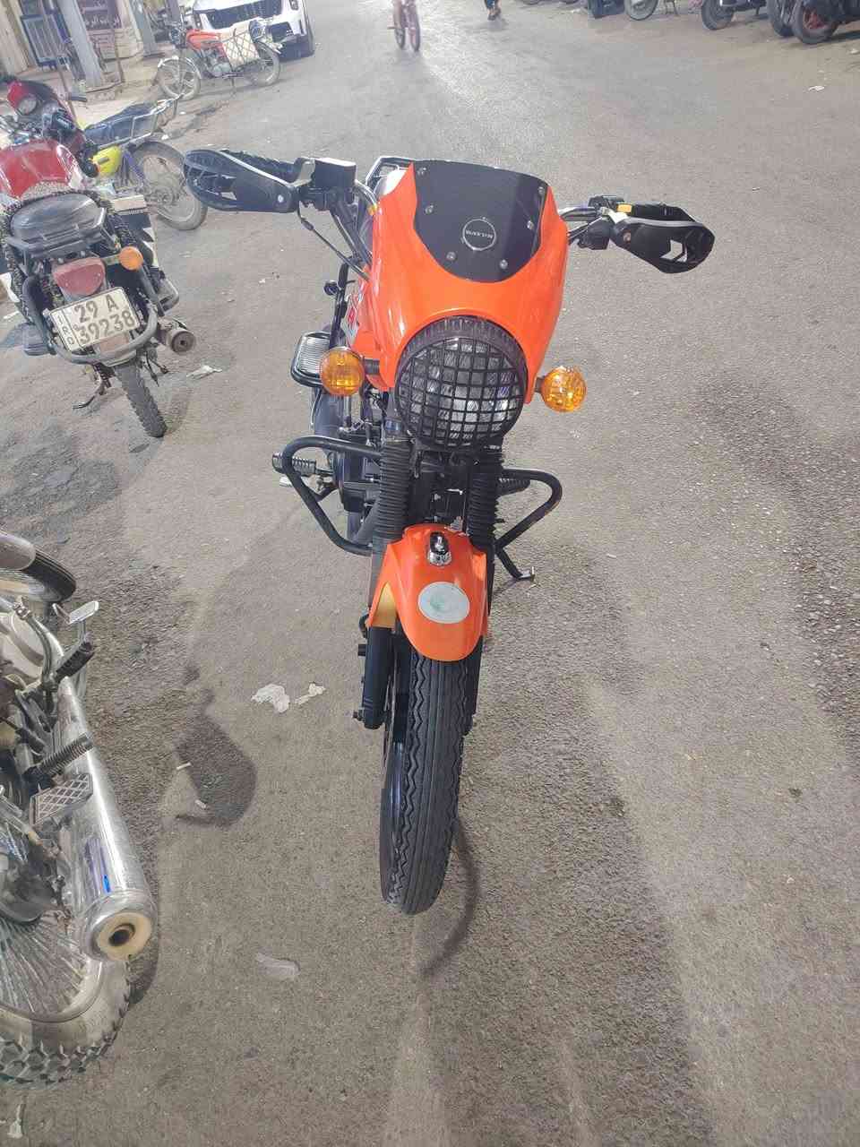 يالله دايوان موديل 22 كفاله عامه 
حجم المكينه 200 cc
دراجه جاهزه نضافه ٩٩ بالميه 
الدراجه سنويه تحويل ثاني يوم 
*********** رقم صاحب الدراجه اني مكلف بالنشر
