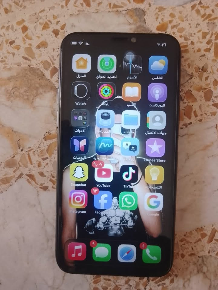 سلام عليكم آيفون ١١برو للبيع ب سعر 225الف فقط شاشه مبدل وضهر مكسور وحاط غلاف الي شراي يجي وتساب عنوان كركوك ال رقم ***********

نص مكتوب في الصور:
- النمط الداكن مشغل الإضاءة الدافئة متوقف انسجام اللون متوقف
- ٣:٢٧ القطع والخدمة تجمع Apple سجل تاريخ القطع والخدمة، وهذا السجل يعرض معلومات عن هذا الـ iPhone وحالته وتفاصيل إصلاحه. معرفة المزيد... سجل تاريخ الخدمة البطارية الخدمة الشاشة غير معروف