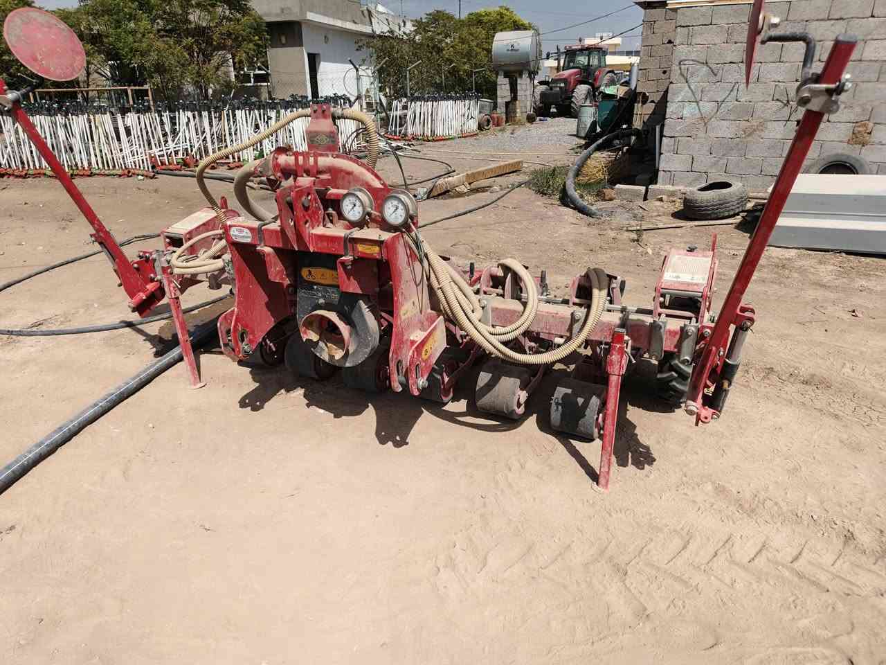 مەکینەی پیاز بۆ فڕۆشتن ***********
