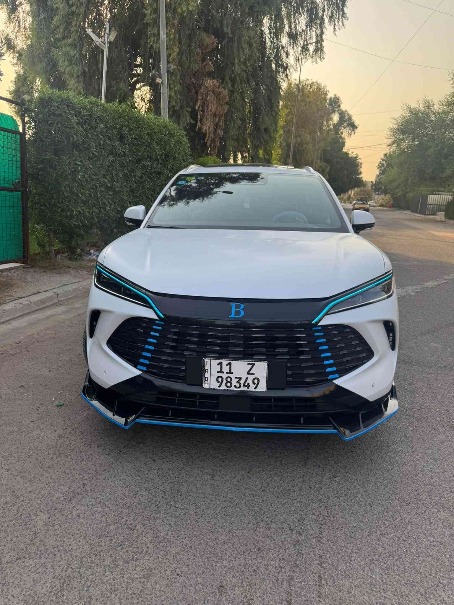 سلام عليكم للبيع BYD سونك L فلاكشب 13 كامرة كشن كهرباء واحد السيارة جديدة بحالة الوكالة 

مغلفة ppf طافي ضمان 10 سنوات 
وكل 6 اشهر صيانة 
والجام عازل حراري مغلف 
ارضيات اصلية مالتهة 
ماشيه:
بانزين 866
كهرباء1026
السيارة مصروف عليهة ومميزة بلشارع 
رقم بغداد 
مكان السيارة بغداد
السعر خاص
للاتصال ***********

