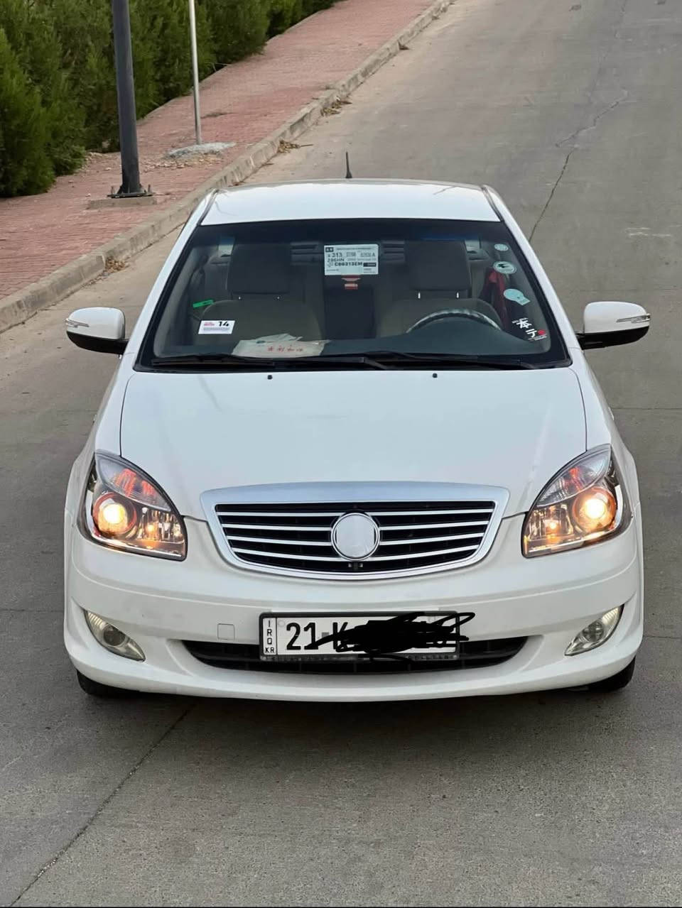 جيلى SC7مۆدێل ٢٠١٤ گێڕتۆماتيك ٨٧ كم هەر هیچ نەڕۆشتووە سەیارەیەکی عایلەییە ڕۆنی گێڕو مەکینەی تازە گۆڕاوە  سەیارەکە ڕەقەمە بەشەرتی خەرامە و کردنە ناو       مەکینە١٨ بيلاد ٤بستۆن بەنزین هەر ناخوا ماڵی ئەم قەیرانەیە  سەیارەکە تا بڵێی جوان و پاک ماوەتەوە ئاوێنە ئیشارەت حاسەی دواوە 
بوياخى نيه چەن پەڵە ساردی هەیە شایەنی باس نییە سۆنەرەکەیم داناوە سەنەوى تا ٢٠٢٩ تازەیە
گێڕو مەکینە نەکراوەتەوە دەرو ناوی لۆك لۆكه
گێڕو مەکینە تەقەو ڕەقەو کارەبای بە شەرت تەبریدی شاشەیە ساردو گەرم بەشەرت ناوزەرد بەڵام خۆم بەرگم تێ گردتووە زۆر تایبەتە وەسفی ناوێ سوکان شامۆ  ٤تەیەی لۆک  ٤ویلی لۆک سپێری دا نەگیراوە  بێ دەعمو لێ دراوی سەیارەکە تاحەز کەیت جوان پاک ماوەتەوە وەسفی ناوێ {نرخی ٦٩گەڵا}و مەعمەلە
{زەڕایەن-هەڵەبجەی تازە}
سەیارەی ماڵانە هی مەعرەز نییە
موشتەری نیت تێل مەکە{***********} دار بنديهكان, السليمانية
