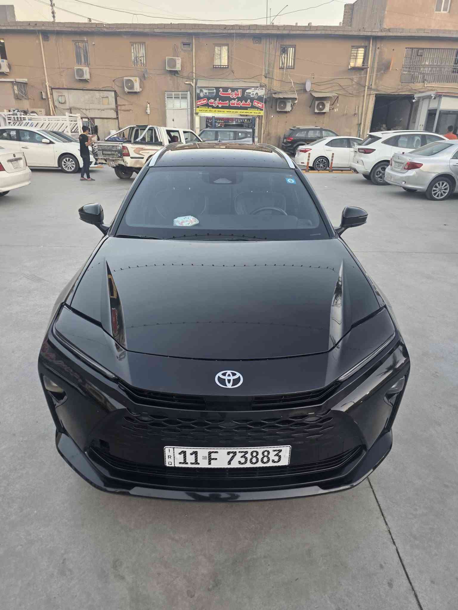 كراون سكنا ٢٠٢٥ هايبرد 
وارد امريكي 
حادثها موضح بالصور قطعتين صبغ خشم الجاملغ الخلفي ونصف قبق جنطة بدون دواخل بدون ايرباك 
فووول مواصفات مري شفط حساسات خلفي امامي كشنات جلد حار بارد شفتات بالستيرن خزن ميموري كشنات كهربائي 
ماشية ١٠ الف كيلو 
السيارة بسمي تحويل ثاني يوم 
السعر ٢٧٥ ورقة 
رقم الشاصي JTDACAAJ7S3004279
العنوان بغداد الرصافة 
للاستفسار ***********

