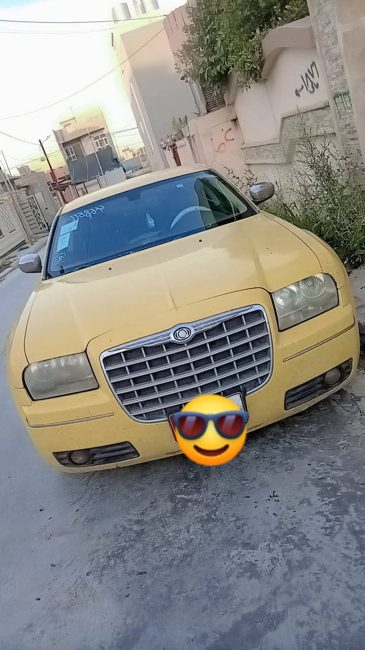 سلام عليكم سيارة وباما  2010للبيع السعر اليريد يستفسر يخابر عل هذ الرقم بي وتساب ***********
