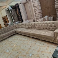 ديوان • ١٠ مقاعد • مستعمل قليل