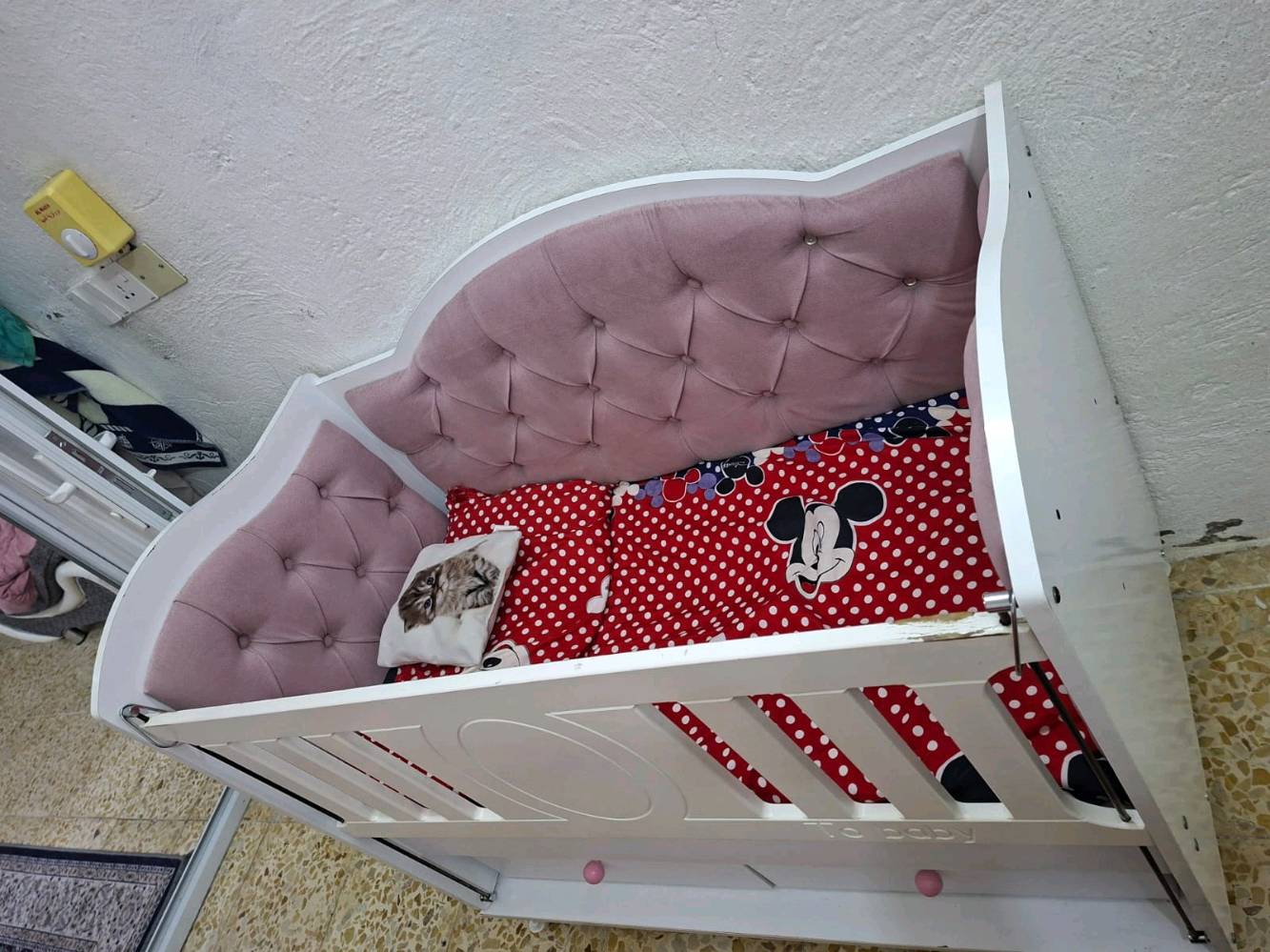 سرير خشبي • مدوشم • هزاز