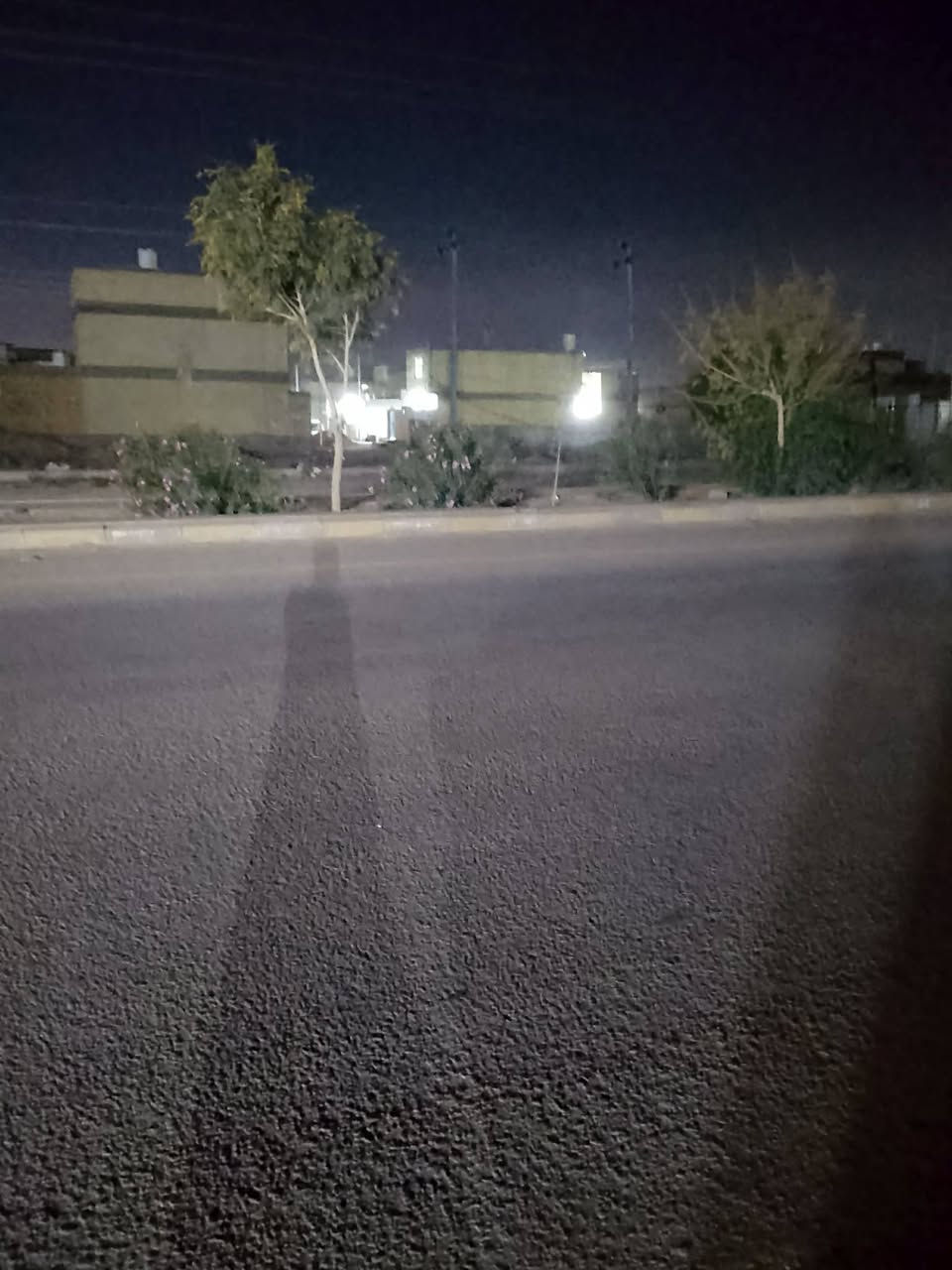 🏠 للبيع دار سكني مميز – حي النداء

🏦 مطلوب الاسكان 55 مليون 
🤵 الكفيل يتغير 

📍 الموقع: حي النداء – قرب شارع قنبر
📌 قريب جدًا من الشارع، ثالث بيت عن الشارع
⭐ موقع ممتاز جدًا وسهل الوصول
🌟 مقابل مول حكاية 

📐 المساحة: 100 متر
🏢 الدار: طابقين
✨ بناء مميز وحديث
🔹 تصميم عصري ومواصفات حديثة
🔹 موقع مرغوب وقريب من الخدمات والشارع العام

💰 السعر: 70 مع المجال 

📞 للاستفسار والتواصل:  ***********
