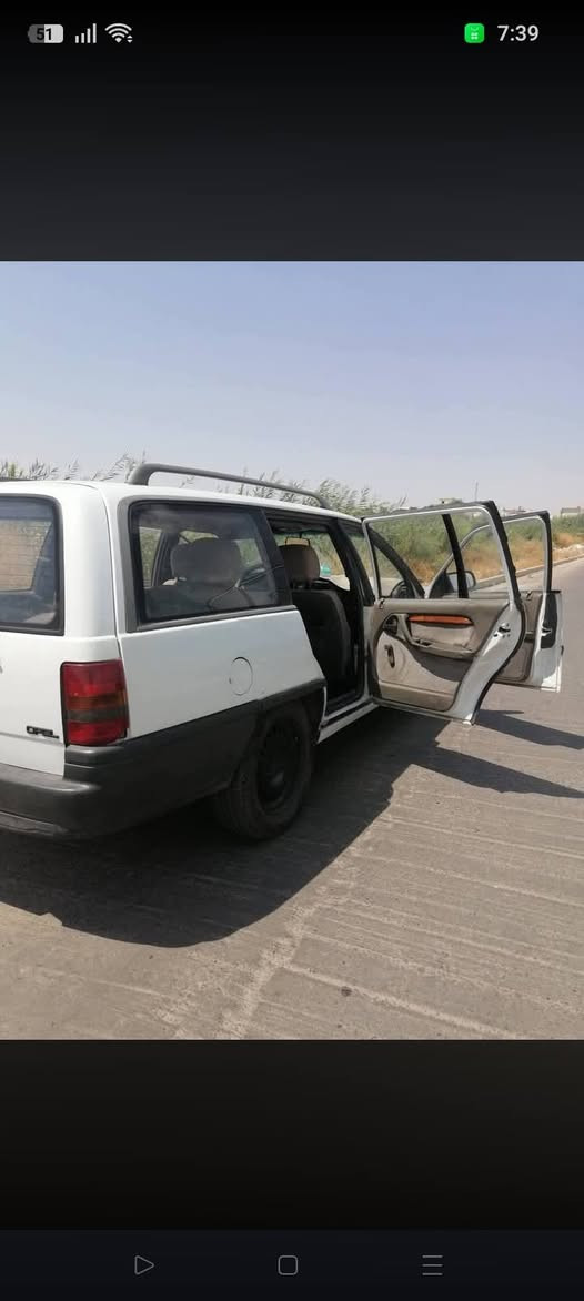 اوميكا اللون ابيض حجم ٢٠ كير. اوتوماتيك مكينة بلا صرف ولا نفخ رقم مسطرة دولي السنوية لغاية ٢٠٣١ متوفر كابون للبيع شرط التحويل بلا وكالة الاتصال *********** @إشارة
