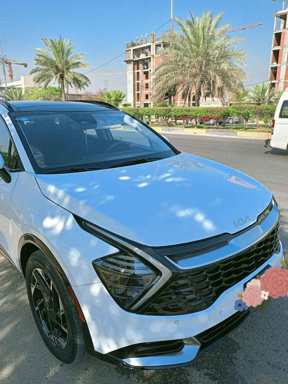 السلام عليكم
سبورتج برستيج موديل24 4x

 حجم لارج  المواصفات بيها فول من كل شي

5 كامرات 

سيارة جديده ماشيه17 الف محرك ٢٥٠٠ 

بانوراما طگتين

كشنات جلد 

جنطة گهرباء وتفتح من تقترب منها

بصمة ابواب وتشغيل وجنطة

فور ويل

تشغيل عن بعد

كراسي كهرباء

تدفئة كشنات تبريد كشنات

ستيرن تدفئة وجلد خياط

خزن كشن السايق ميموري

اشاير بالمري

 لايت اوتو

 اطفاء ذاتي

تبريد قطعتين 

 نزول منحدرات

مانع تزحلق

انظمة قيادة 

بلوجكترات

شاشة كبيره متصله وشاشة تبريد متغيره

عدادات ديجيتال

شحن موبايل امامي وبالكشنات الخلفيه

بل كار بلي واندرويد وكافة الخدمات

شحن وايرليس

انارة داخليه لمس

 لايت زينون لد امامي

بك لايت لد

حساسات خلفيه اماميه

رادارات جانبيه اماميه خلفيه

ويل كب حجم 19 

توقف ذاتي

هاند بريك دگمة

 وبعد بيها هواي مواصفات

السعر 230 وبيه مجال

***********
