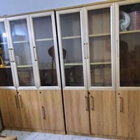 للبيع مكتبات عدد (2)جديدات نظافة 100% السعر(400)الف وبيهن مجال العنوان...