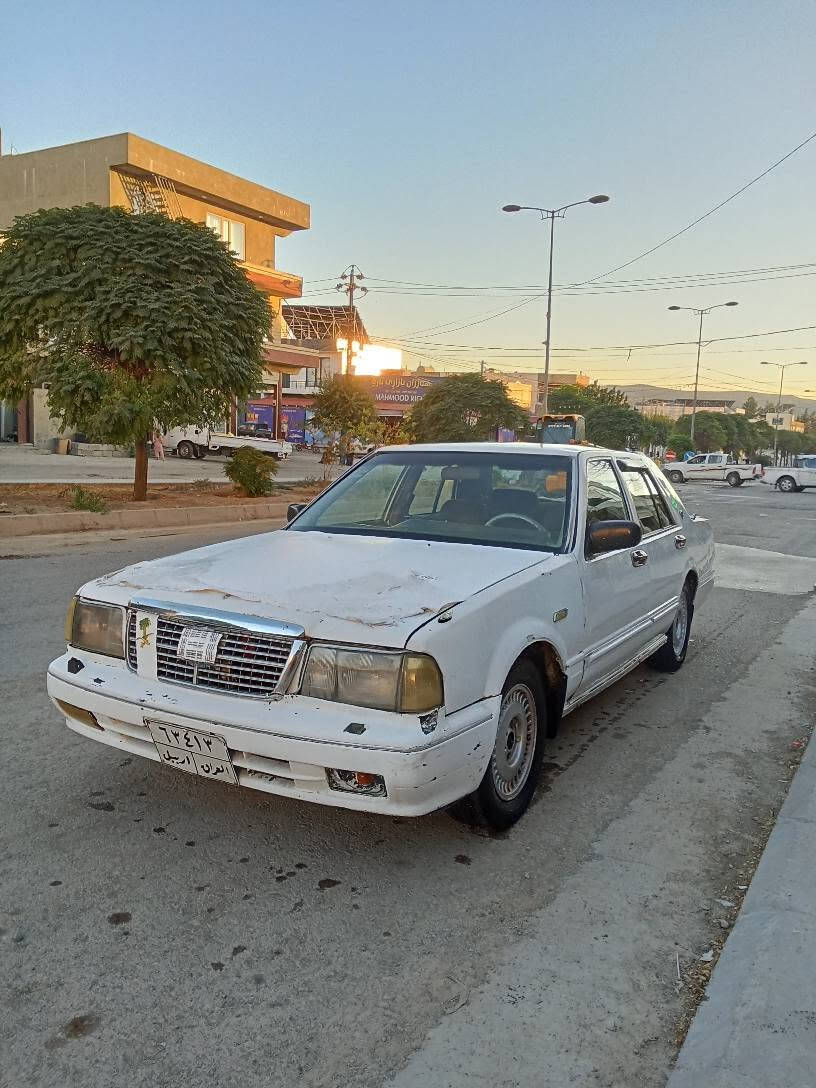 29گەلا
سدریک 2002
ڕەقەمە بس تحویل نابی تەنها اولیاتە
تەبرید بێ بۆیاخ بێ دەعم چوارجام کارەبایی
چوارتایەی لۆک گێڕومکینە بشرتی فحس
تاقم تایەی لۆک زۆربۆرپاکە
*********** السليمانية, العراق
