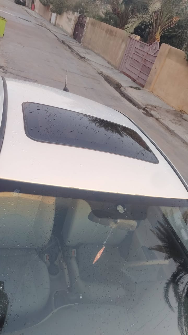 سلام عليكم اكسنت. مديل 11 بغداد باسمي محرك 1600 سعر 75 وبيه مجال شي قليل رقم ***********
