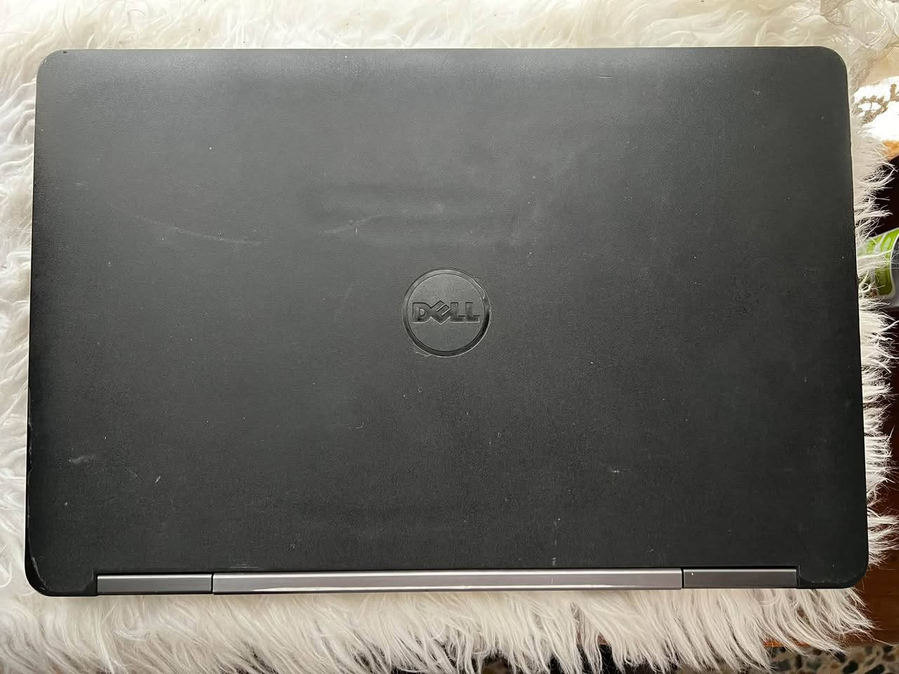 لاتيتود E5540 • i3-4010U • ٤ جيجا رام