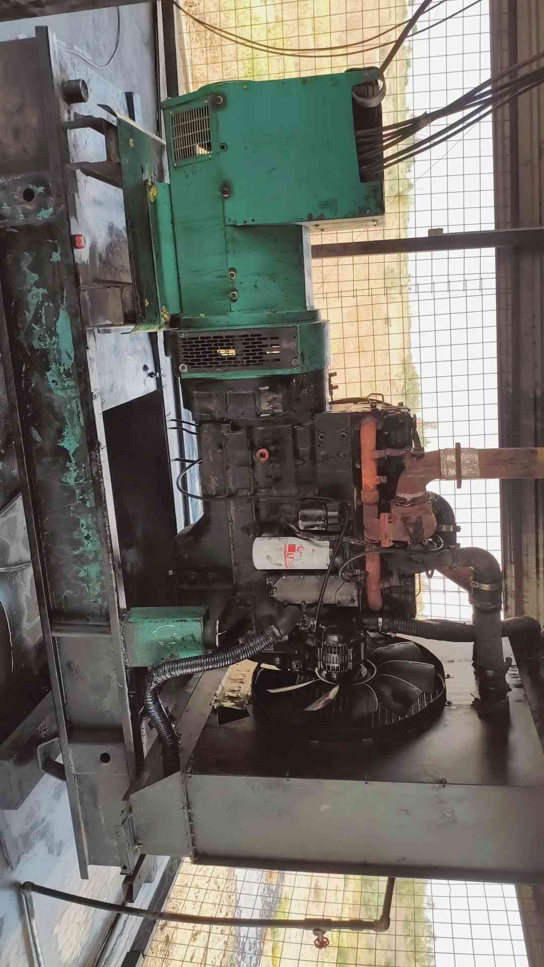 مولدات عدد 2كمنز 24ولف دي اس سايس 10 كلشي مابيهن شغالات فول فقط خيط بخار بدون تنقيص العنوان الانبار الرمادي الرقم تواصل ***********
