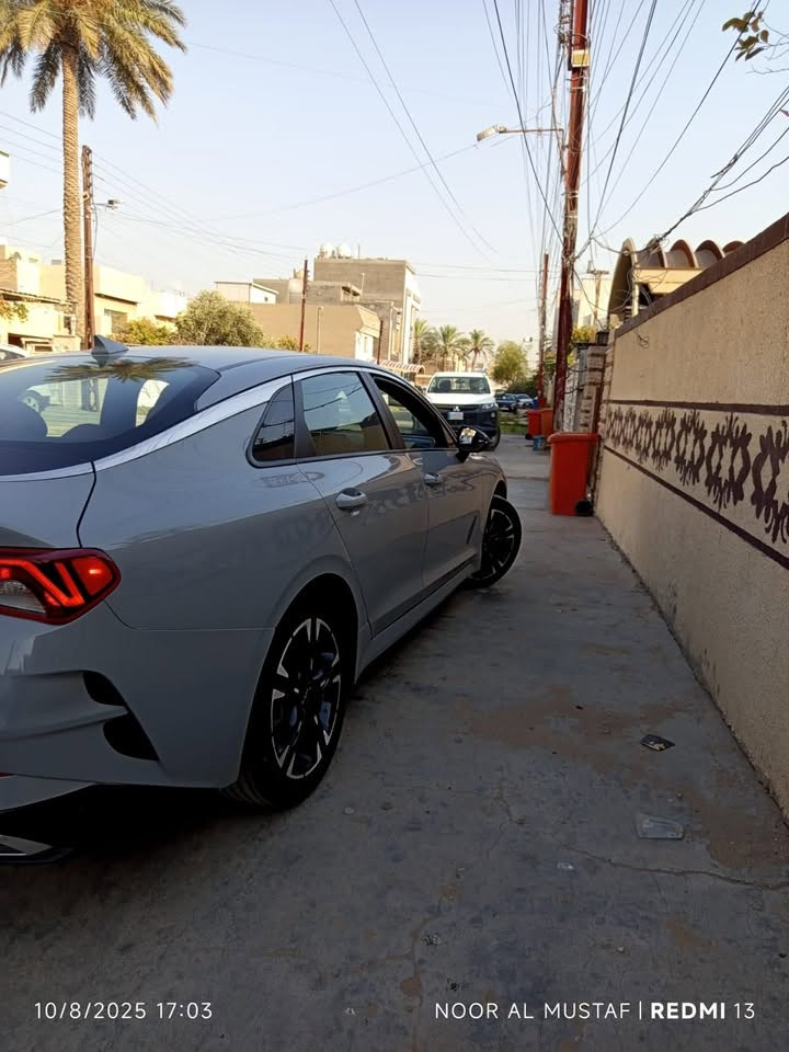 سلام عليكم kia k5 Gt-line 2023
داخل احمر

مكفوله شواصي لغد محرك كير تبريد كله بلادي مال شركه مملعوب بيه حتى الغاز مال تبريد والصدر بلادي مملعوب بيه

كشنات كهربائيه 

شاشه متصله 

ابل كار بلي

السياره بيه خير من الله مواصفات 

السعر 178 اوبيه مجال 
العنوان بغداد
رقم التواصل 
***********
