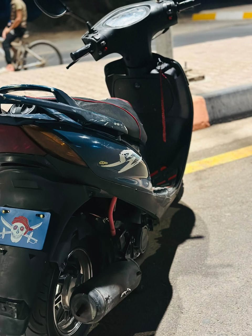ماكس  نكره سلف بكل وقت الدراجه حلوه وتخبل شلعه معدل كلش قويه كهربائيات. شغاله ولسعر
500بيها مجال لطيبين وتصل ودلل ***********
