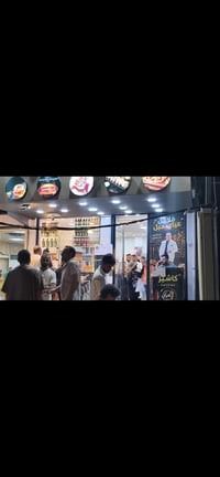 مطعم للبيع • البياع شارع 20 • ٣ محلات جاهزة