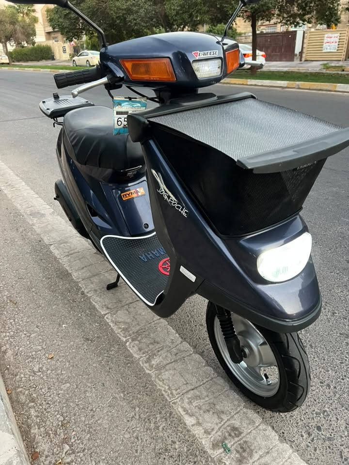سلام عليكم
ماشاءالله 
Yamaha jog poche 3kj
سةلةى بچوك گيج بچوك
مةكينة ٦٠ 
لايت زينون 
گزوز كاتم بلادي 
مةكينة كةپس 
نيو سلف ايش دكا 
هةموو شتي ايش دكا بي نوقستاني
كامل كماليات 
تاية لو تاية بيلادي بي دةستكارى 
بو فروشتنة لة هةولير تكاية كريار ني بيزارم مةكة 
جوابي كومنيت نادةم كريارى تلةفون بكة ***********
