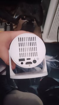 بروجكتر M5 • حالة ممتازة • HDMI USB-C