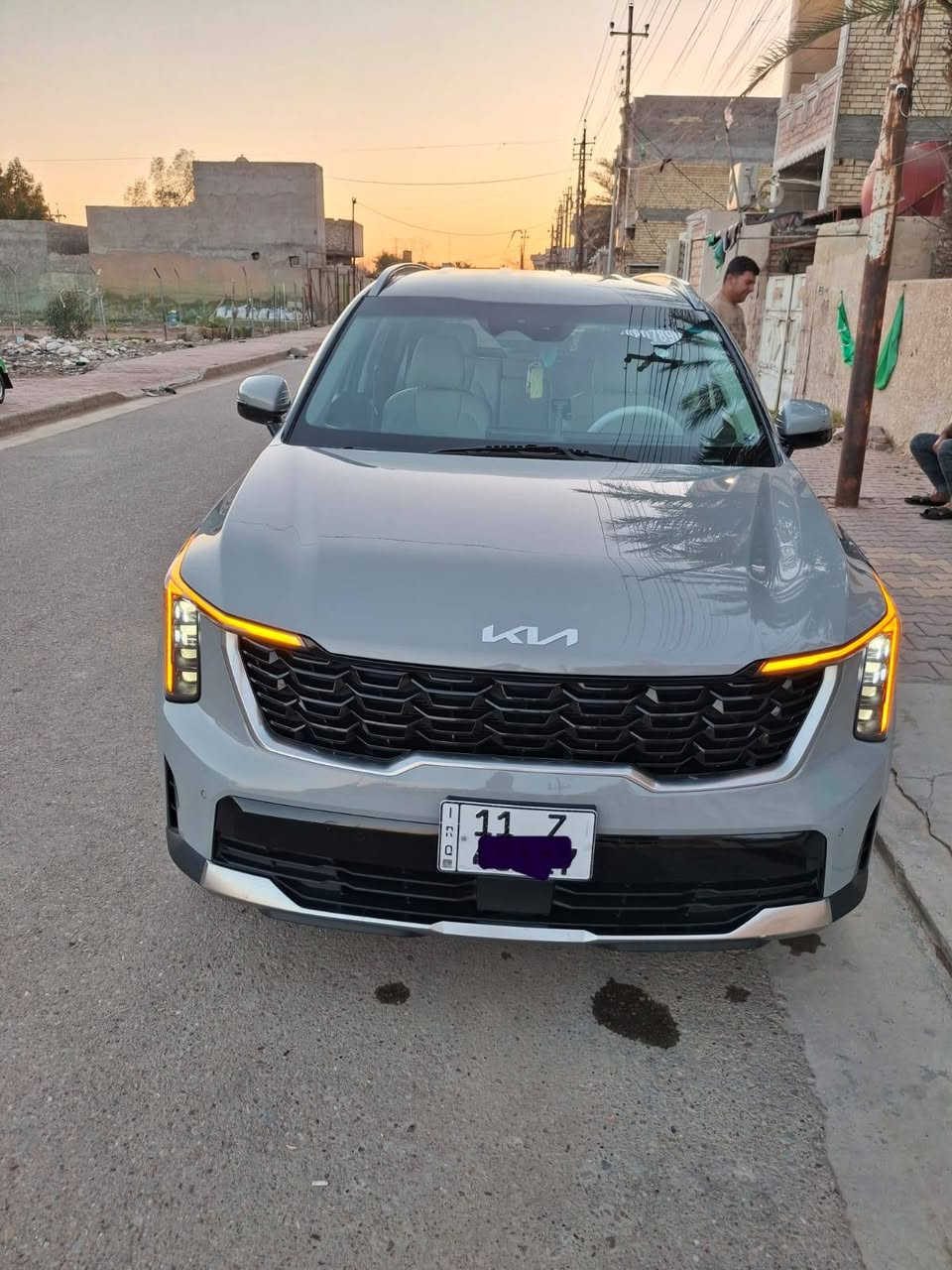 سورنتو موديل 2024 كفاله عامه من بارد وشخط وارد أمريكي 
تحويل مباشر بسمي.
مواصفات
✅حجم محرك 2500 
✅تحكم ستيرن
✅كروز سرعه (تحكم سرعه بالستيرن)
✅شاشه بلاديه لمس
✅شاشه ترحيب
✅ردار امامي خلفي
✅بصمه تشغيل +بصمه ابواب
✅كشنات كهرباء عدد 4/
✅حساسات امامي وخلفي
✅لايت اربعه عدسات بلادي
✅انظمه قيادة عدد 4. 
✅سبعه راكب
✅شحن واير ليس
✅سياره جديده بمعنى الكلمه واحله من صور
رقم الهاتف ***********
