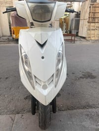GTR للبيع دراجة كامله ومرتبه  ونضيفه نقصهة  بس ترايش وجوزه والعداد مال...