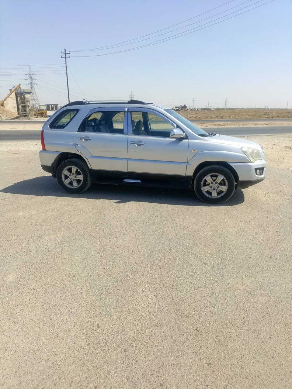 السلام عليكم سبورتج 2009 سياره كفاله ماعده الجاملق بي صبق بدون فتح رقم وسنوية وهزه جديده سيار بسمي مكفوله مكينه كير صدر تبريد مكان سياره بغداد تقاطع النهروان السعر 105 وبيها مجال بسيط وليس متواجد ع الفيس رقم الهاتف ***********
