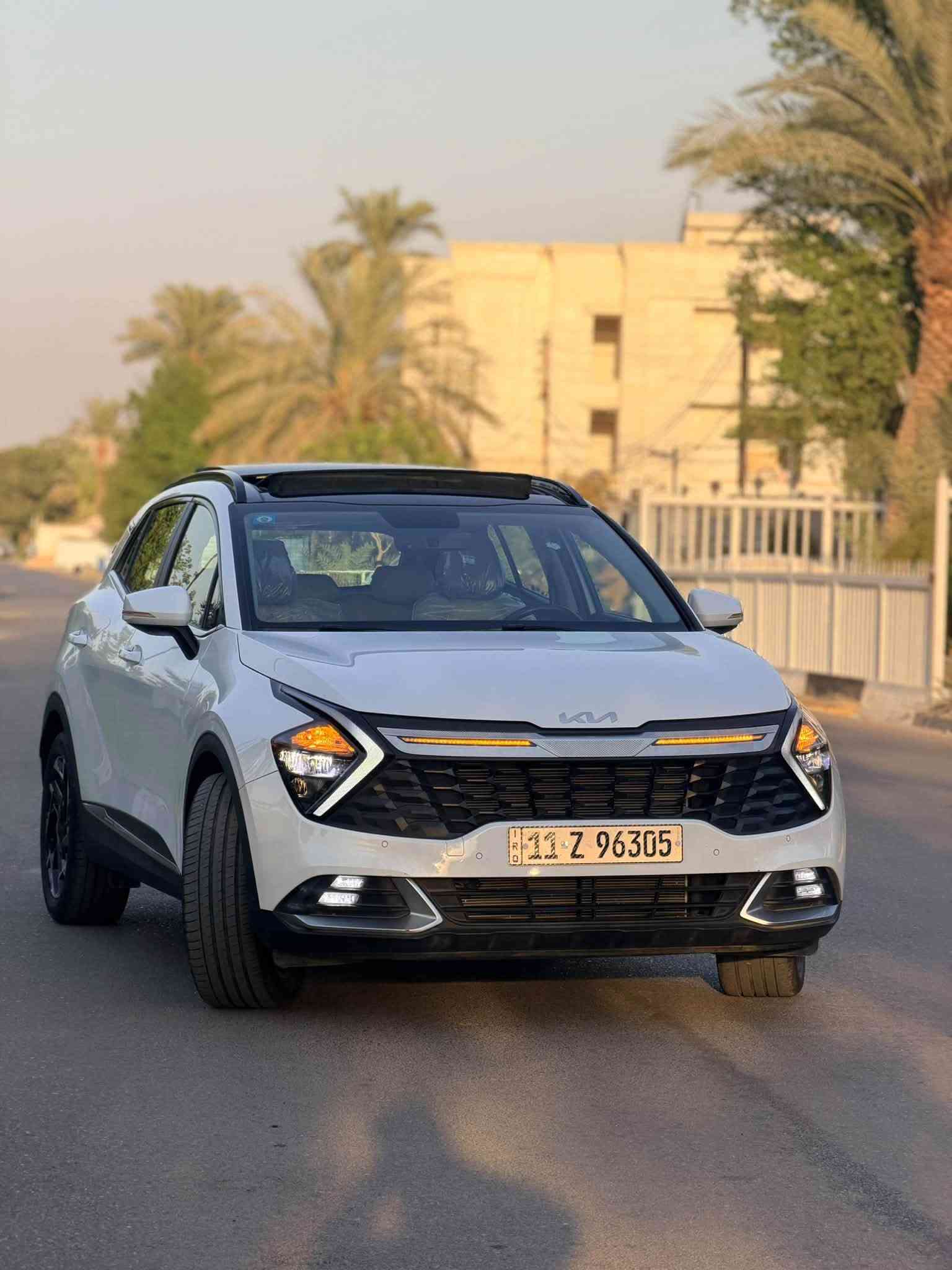 🔥🔥 للبيع سبورتاج 2025 وارد خليجي — فول   مواصفات.  كوري اصلي مو صيني 🔥
🚘 KIA SPORTAGE 2025
🇦🇪 وارد خليجي | فول مواصفات
✨ نظافة عالية جداً — بحالة ممتازة مكفوله كفاله عامه 
📍 الممشى: 16 كم فقط
💰 السعر: 228 وبيها مجال 

🔥 المواصفات 

• 🌟 فتحة سقف بانوراما
• ⚡ صندوق خلفي كهرباء
• 📡 رادارات جانبية
• 🔘 حساسات أمامية وخلفية
• ❄️ تبريد مزدوج
• 🔥 تدفئة كشنات
• 🔥 تدفئة ستيرن
• 💺 كشنات كهرباء
• 🪞 مرايات كهرباء
• 🛞 حساسات ضغط الإطارات
• 🎯 مثبت سرعة
• ⚡ هاند بريك كهرباء
• 📷 كاميرا خلفية
• 💡 لايتات أمامية وخلفية LED
• 🌫️ لايت ضباب أمامي وخلفي
• ✨ إشارات أمامية بتصميم لكزس
• ✨ إشارات بالمرايات
• 🚪 إنارة ترحيبية خارجية للأبواب
• 💡 إنارة ترحيبية عند التشغيل
• 🌈 إنارة داخلية
• 👆 إنارة داخلية لمس

💰 السعر: 228 وبيها مجال 

📞 للاستفسار والجادين:
*********** 

مكان سياره بغداد حي الجامعه
