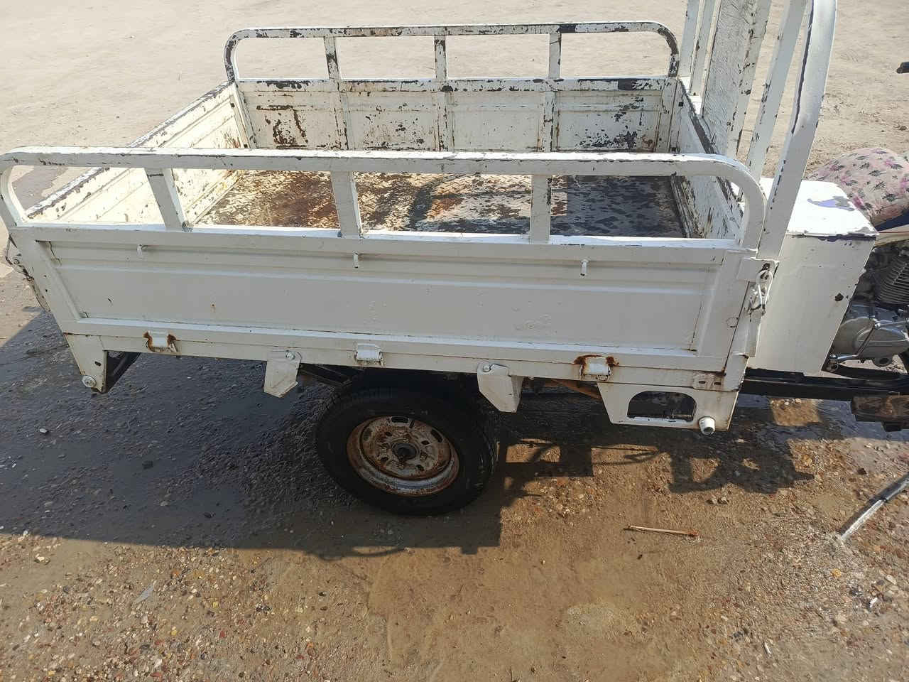 ستوته 22 ادوات ادوات للبيع جاهزه مكينه مفتوحه
جديده وجاهزه سعره 900 وبيه مجال مكانه ناصريه الاصلاح /***********
