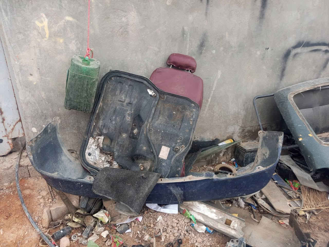 قطع غيار • عنوانك • غير واضح