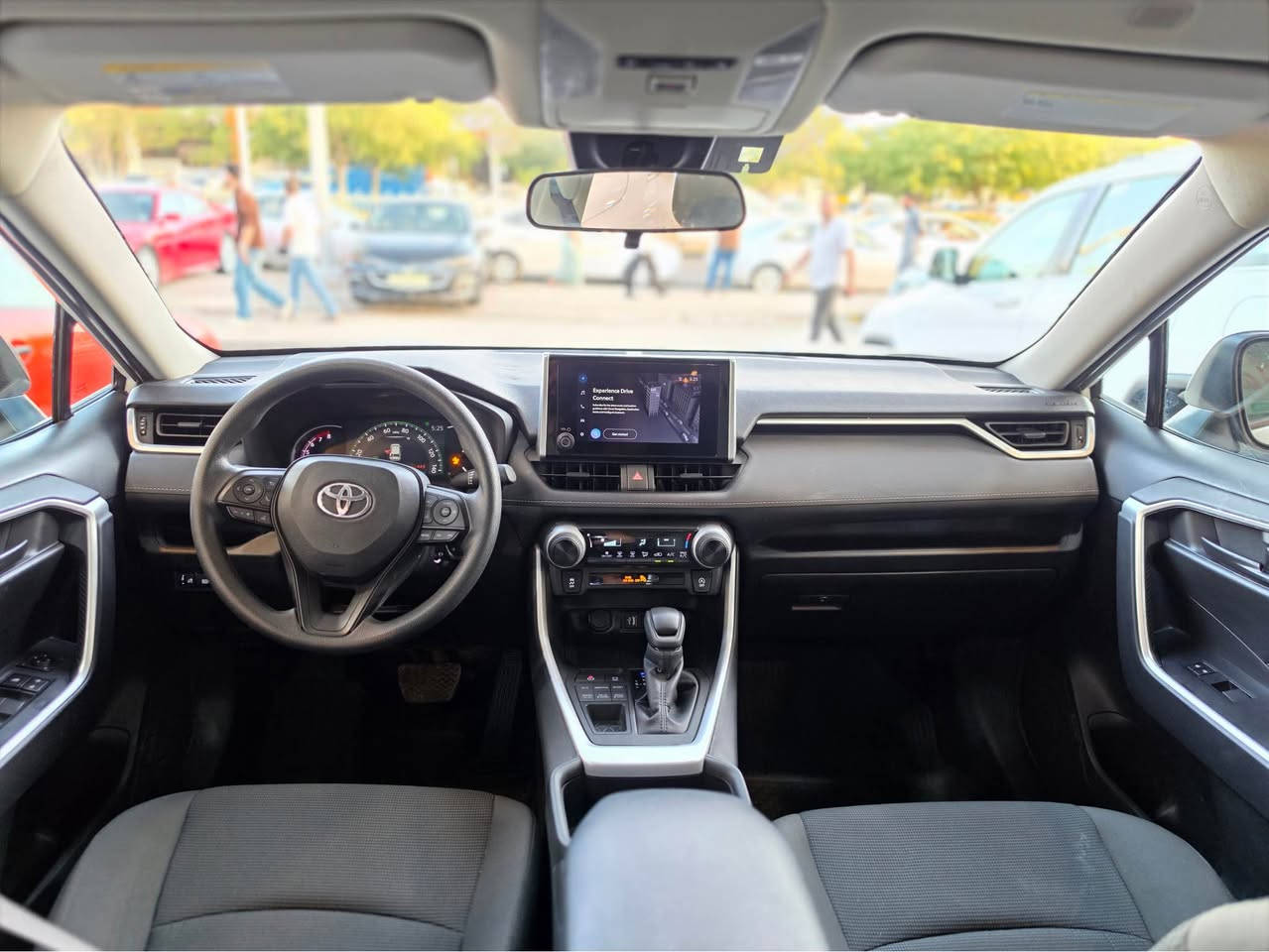 Toyota Rav4 2024
تويوتا رافور ٢٠٢٤
سعر 226 ورقة و بيها مجال 
رقم شاصي: 2T3E1RFV6RC472809
مواصفات LE
AWD-دفع رباعي
السيارة بانزين 
مكينة ٤سلندر حجم ٢.٥لتر
ماشية 10ميل
ضرر السيارة:- جامرلغ واحد صبغ 
ارباك- سستم 
السيارة وارد امريكي و كلش نظيفة
تترقم (دهوك-اربيل-سليمانية)
 مكفولة من كير و محرك و حجر كزوز

اسفصار -***********

مكان السيارة ( كركوك ) كركوك, العراق
